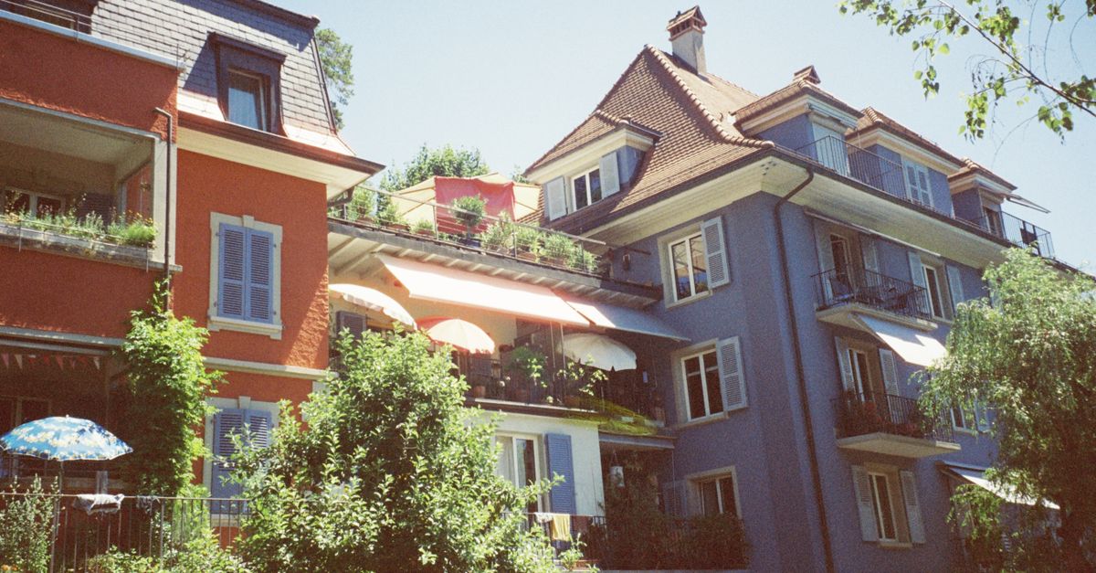 Hitzeschutz für Immobilien: Kühl bleiben ohne Klimaanlage