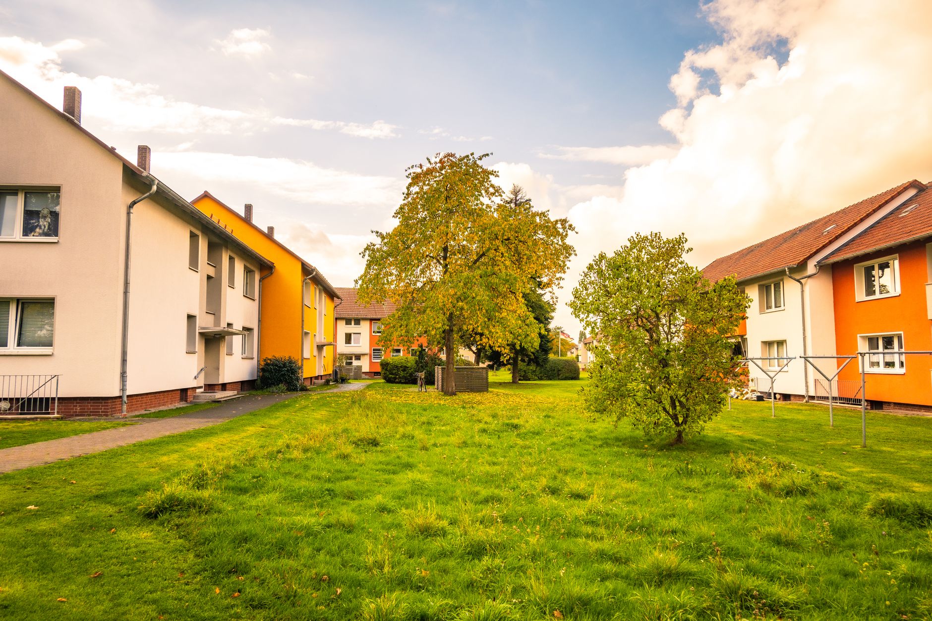 Wohnungsbau an falscher Stelle: Neubau löst Wohnungsnot kaum